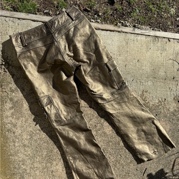 Womens Gold Cargo Pants - Picture 8 of 8